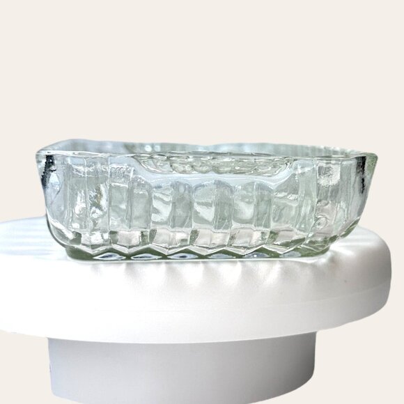 Anchor Hocking Glass A560 Relish Dish Vanity Fan Handles Scalloped Edges USA - Picture 5 of 10